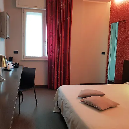 Hotel Ma 3*
